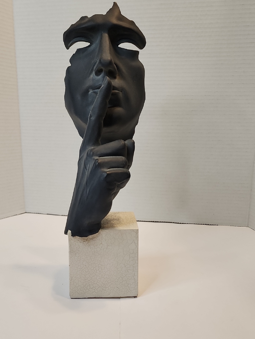 HUSH Inspired By Leonardo Da Vinci's Silent Gesture Black Face & Hand Sculpture